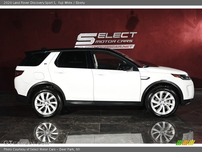 Fuji White / Ebony 2020 Land Rover Discovery Sport S