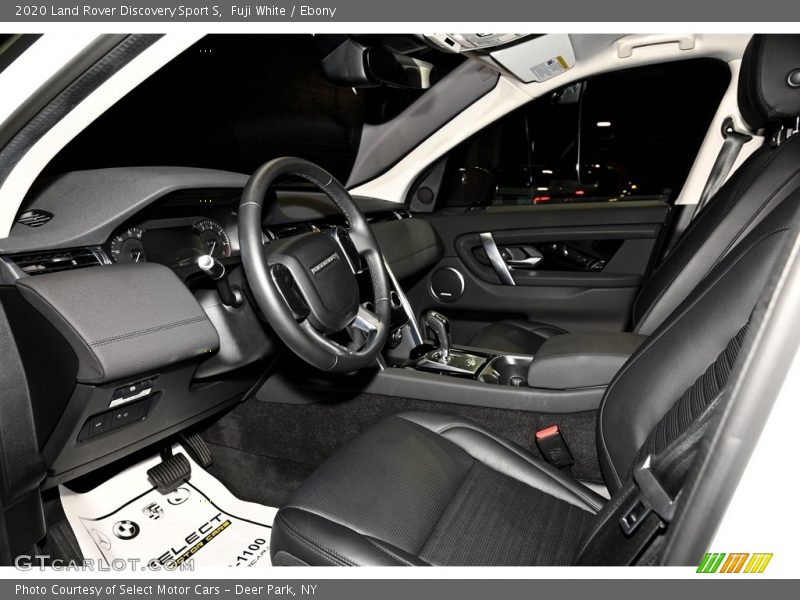 Fuji White / Ebony 2020 Land Rover Discovery Sport S