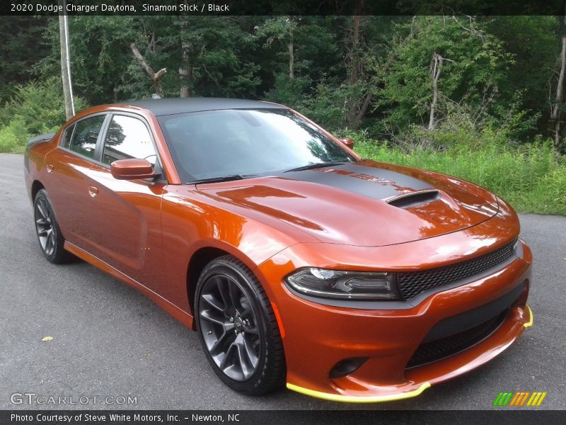 Front 3/4 View of 2020 Charger Daytona