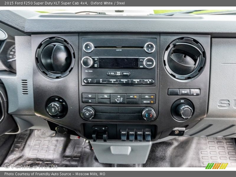 Oxford White / Steel 2015 Ford F250 Super Duty XLT Super Cab 4x4