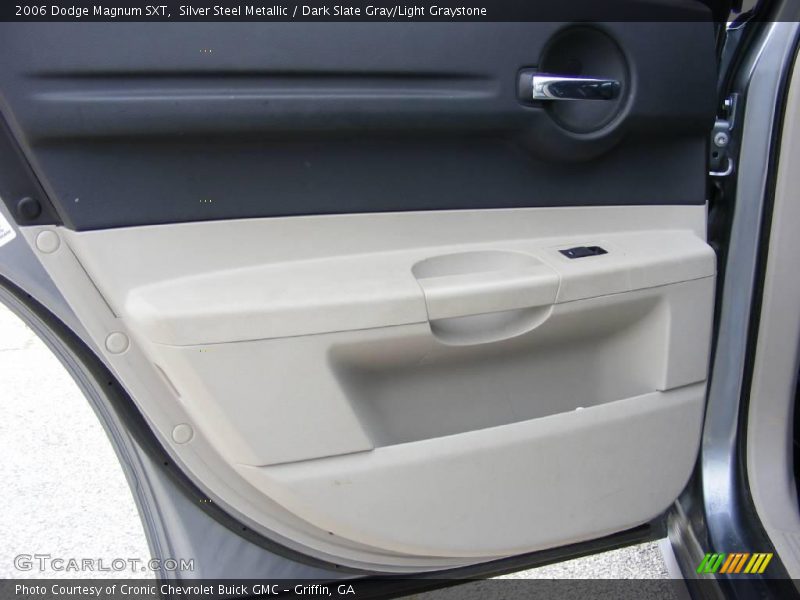 Silver Steel Metallic / Dark Slate Gray/Light Graystone 2006 Dodge Magnum SXT