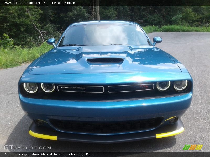 Frostbite / Black 2020 Dodge Challenger R/T
