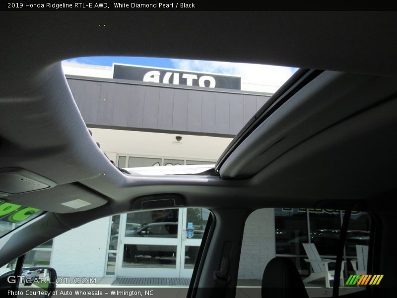 White Diamond Pearl / Black 2019 Honda Ridgeline RTL-E AWD