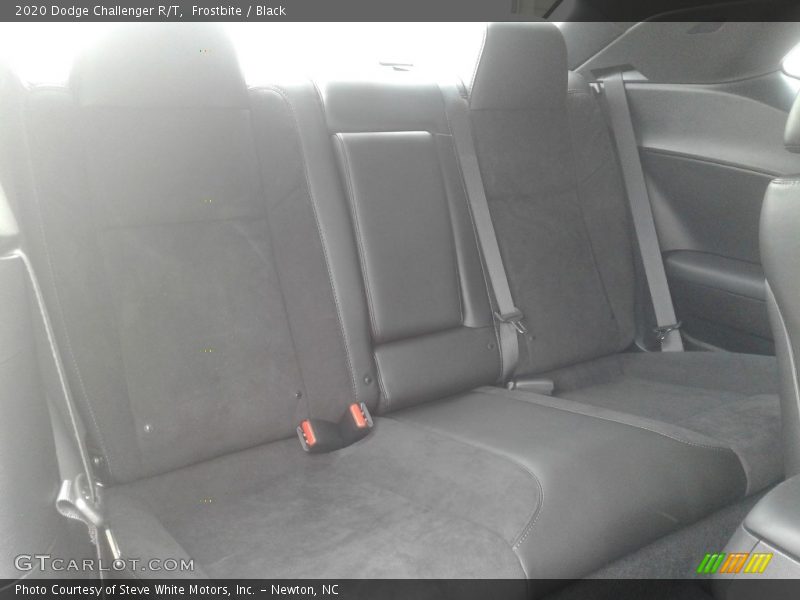 Frostbite / Black 2020 Dodge Challenger R/T