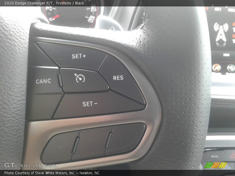 Frostbite / Black 2020 Dodge Challenger R/T