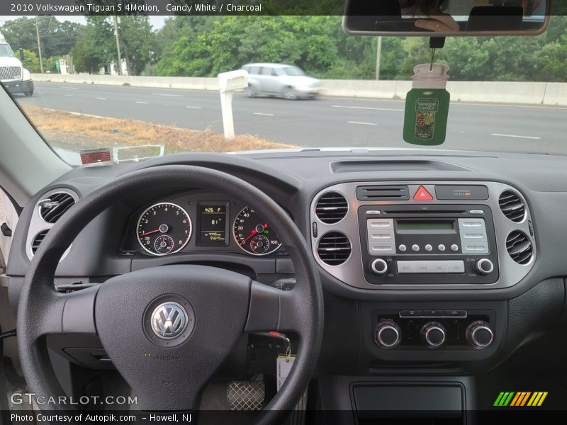 Candy White / Charcoal 2010 Volkswagen Tiguan S 4Motion