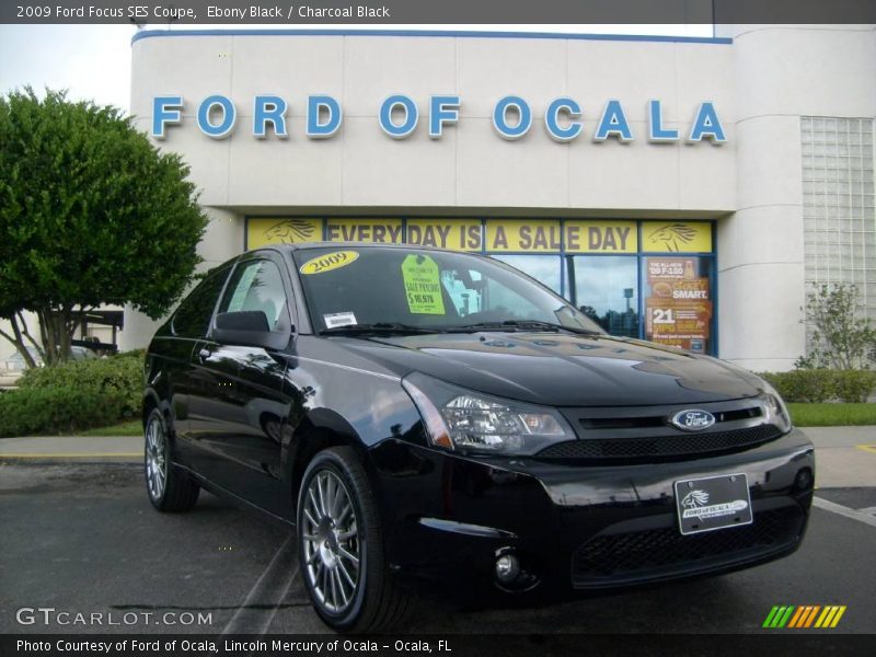 Ebony Black / Charcoal Black 2009 Ford Focus SES Coupe