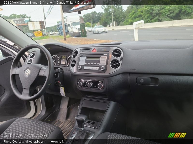 Candy White / Charcoal 2010 Volkswagen Tiguan S 4Motion
