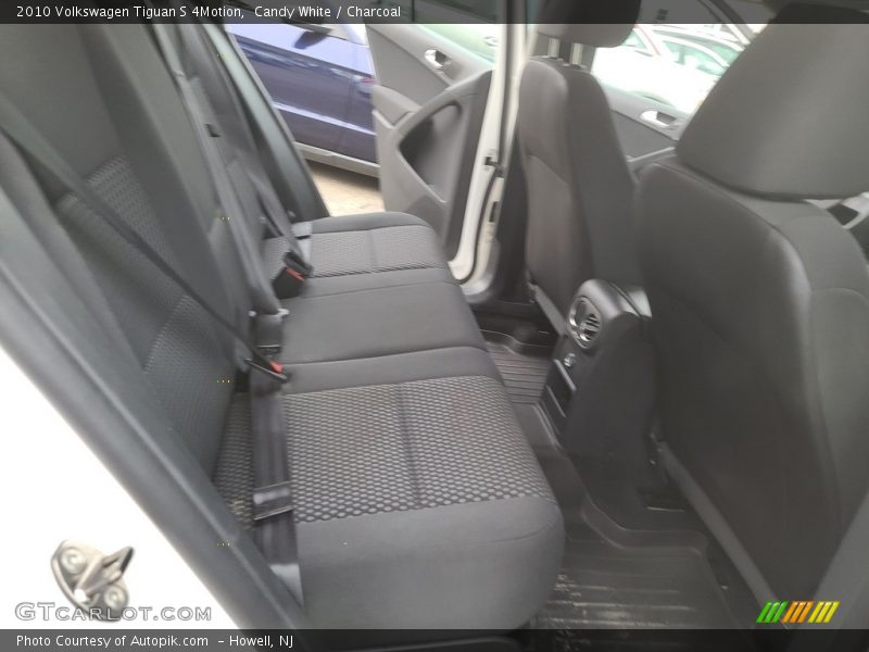 Candy White / Charcoal 2010 Volkswagen Tiguan S 4Motion