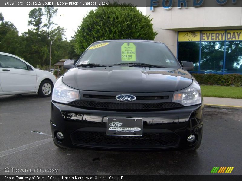 Ebony Black / Charcoal Black 2009 Ford Focus SES Coupe