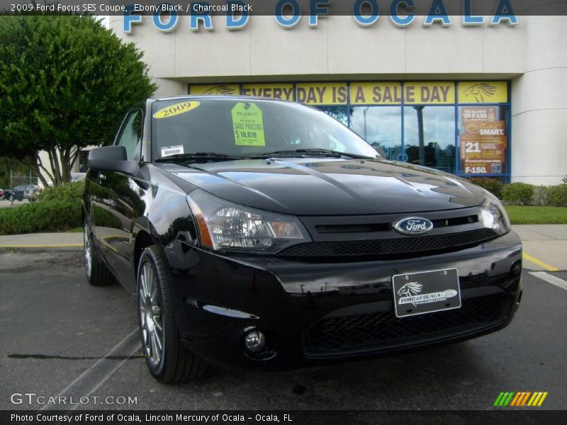 Ebony Black / Charcoal Black 2009 Ford Focus SES Coupe