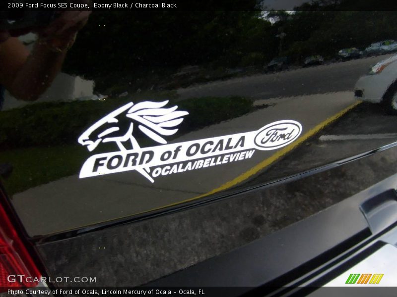 Ebony Black / Charcoal Black 2009 Ford Focus SES Coupe