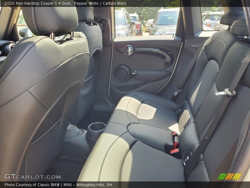 Pepper White / Carbon Black 2020 Mini Hardtop Cooper S 4 Door