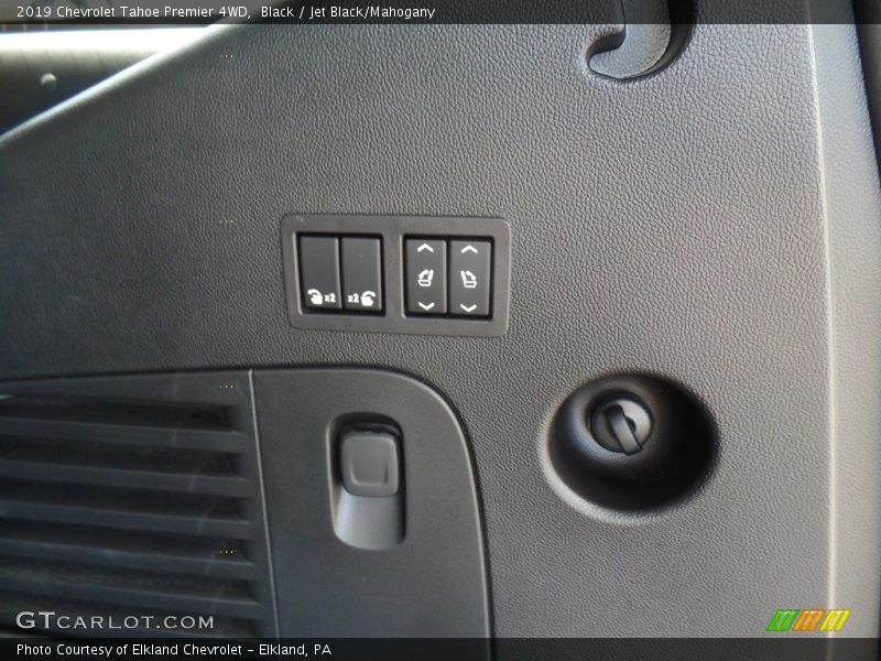 Black / Jet Black/Mahogany 2019 Chevrolet Tahoe Premier 4WD