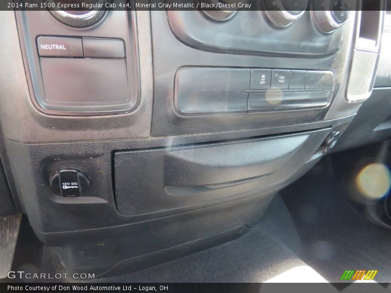 Mineral Gray Metallic / Black/Diesel Gray 2014 Ram 1500 Express Regular Cab 4x4