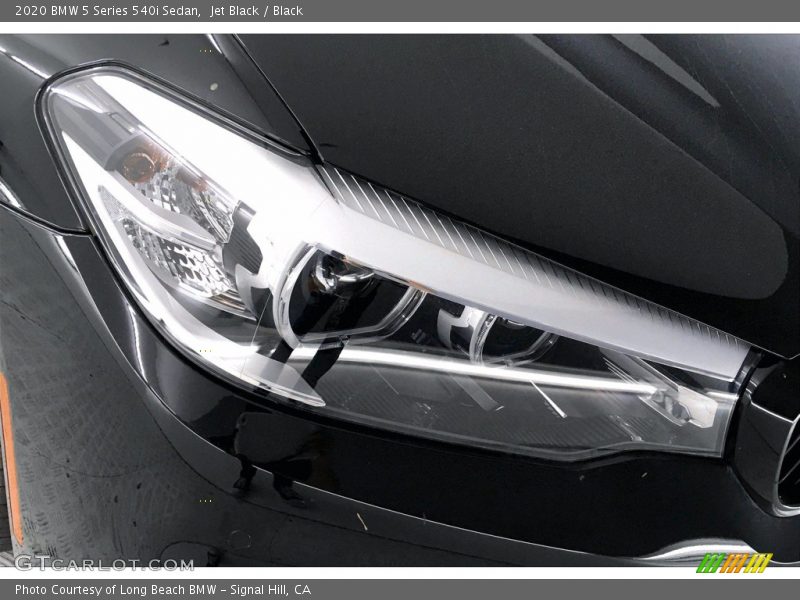Jet Black / Black 2020 BMW 5 Series 540i Sedan
