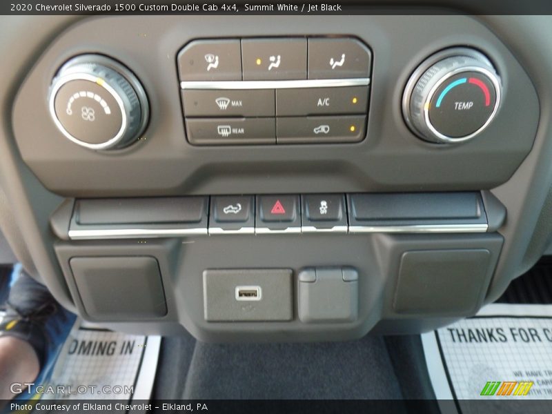 Summit White / Jet Black 2020 Chevrolet Silverado 1500 Custom Double Cab 4x4