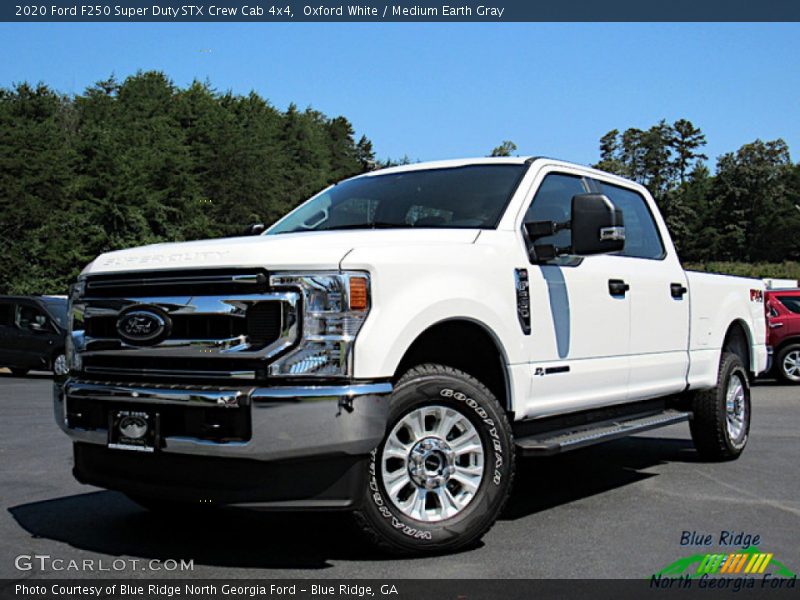 Oxford White / Medium Earth Gray 2020 Ford F250 Super Duty STX Crew Cab 4x4