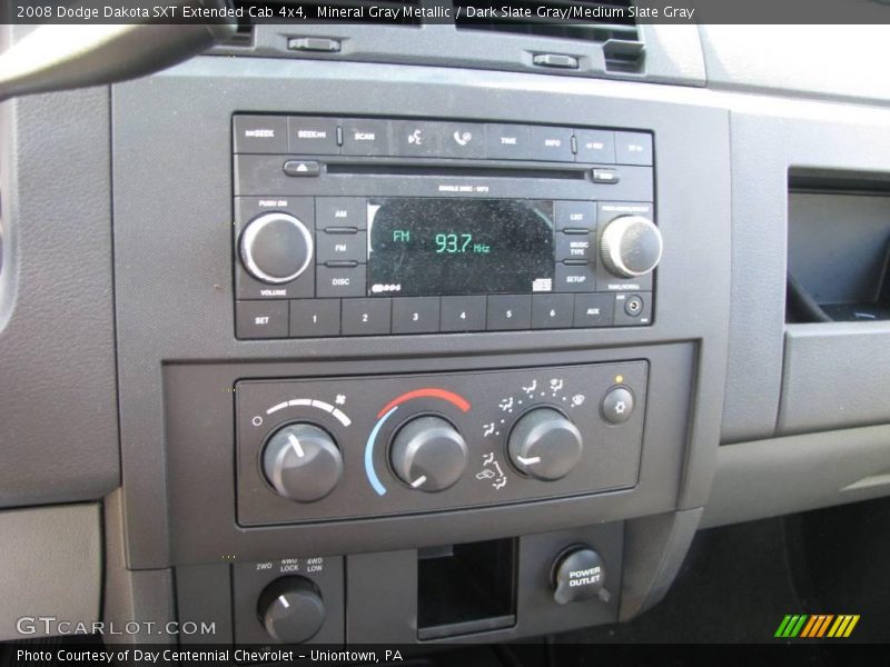 Mineral Gray Metallic / Dark Slate Gray/Medium Slate Gray 2008 Dodge Dakota SXT Extended Cab 4x4
