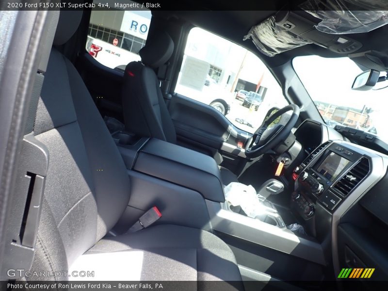 Magnetic / Black 2020 Ford F150 XLT SuperCab 4x4