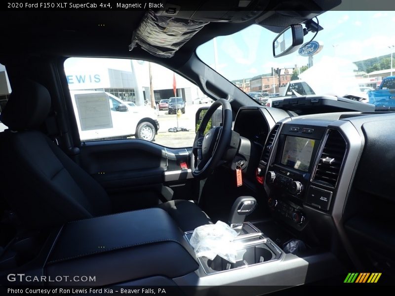 Magnetic / Black 2020 Ford F150 XLT SuperCab 4x4