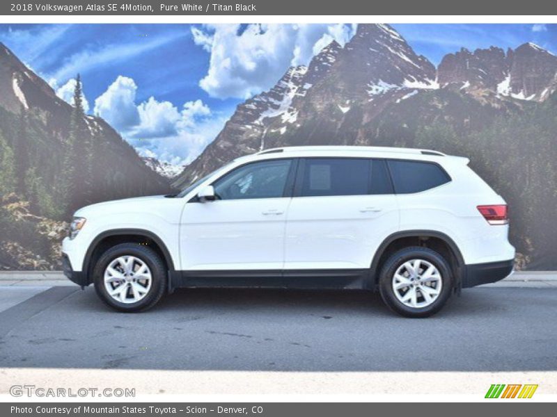 Pure White / Titan Black 2018 Volkswagen Atlas SE 4Motion