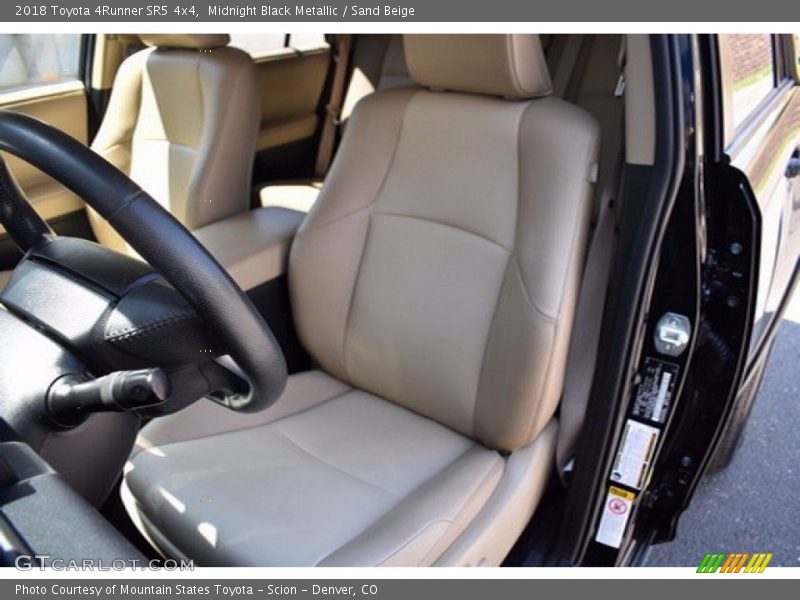 Midnight Black Metallic / Sand Beige 2018 Toyota 4Runner SR5 4x4