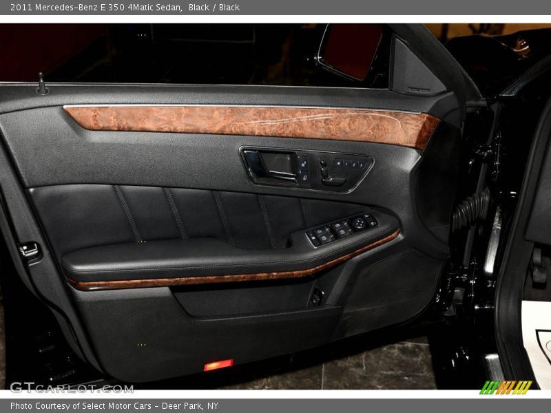 Black / Black 2011 Mercedes-Benz E 350 4Matic Sedan