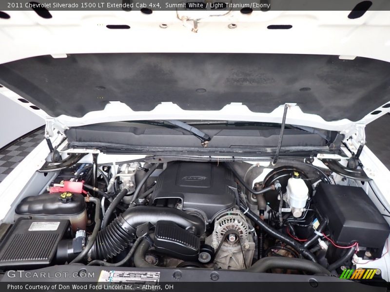 Summit White / Light Titanium/Ebony 2011 Chevrolet Silverado 1500 LT Extended Cab 4x4