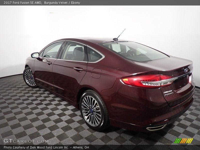 Burgundy Velvet / Ebony 2017 Ford Fusion SE AWD