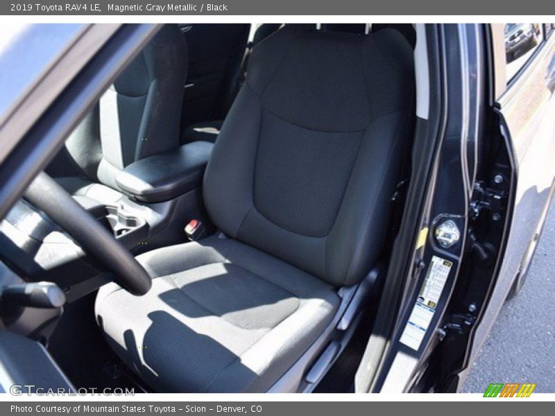 Magnetic Gray Metallic / Black 2019 Toyota RAV4 LE