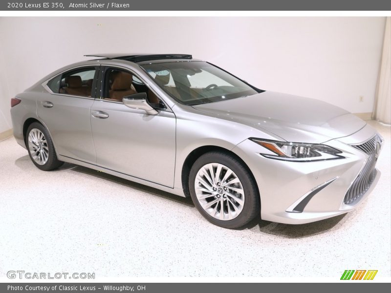 Front 3/4 View of 2020 ES 350