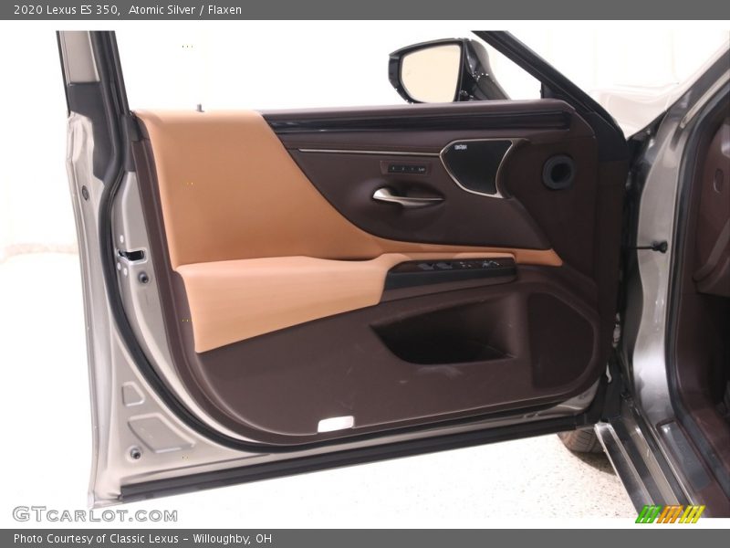 Door Panel of 2020 ES 350