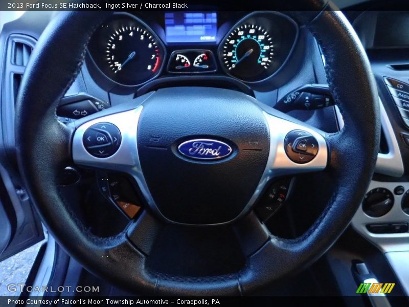 Ingot Silver / Charcoal Black 2013 Ford Focus SE Hatchback