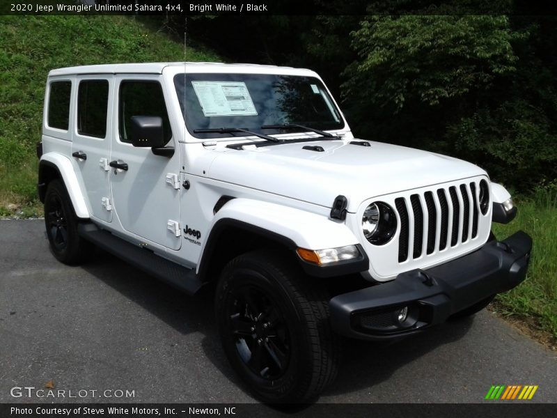 Bright White / Black 2020 Jeep Wrangler Unlimited Sahara 4x4