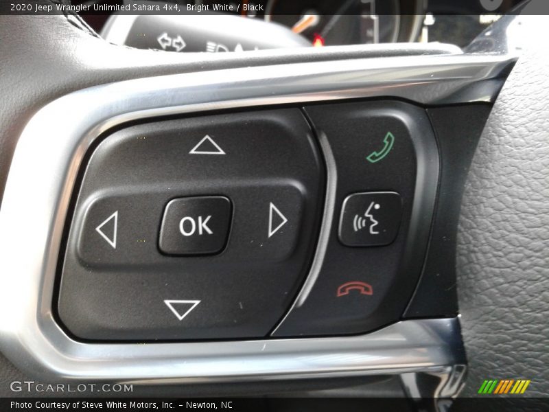 Bright White / Black 2020 Jeep Wrangler Unlimited Sahara 4x4