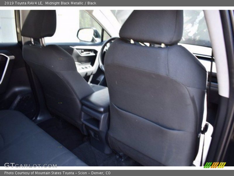 Midnight Black Metallic / Black 2019 Toyota RAV4 LE