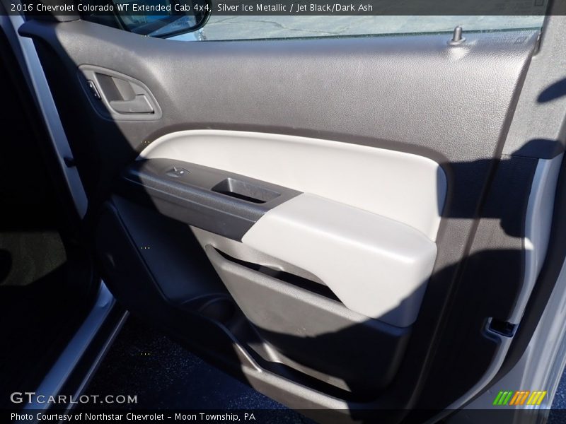Silver Ice Metallic / Jet Black/Dark Ash 2016 Chevrolet Colorado WT Extended Cab 4x4