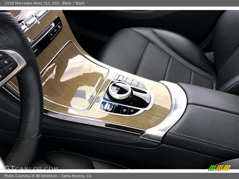 Black / Black 2018 Mercedes-Benz GLC 300