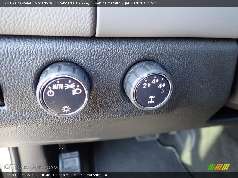 Controls of 2016 Colorado WT Extended Cab 4x4