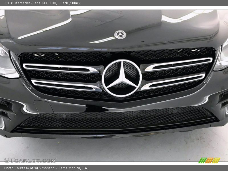 Black / Black 2018 Mercedes-Benz GLC 300