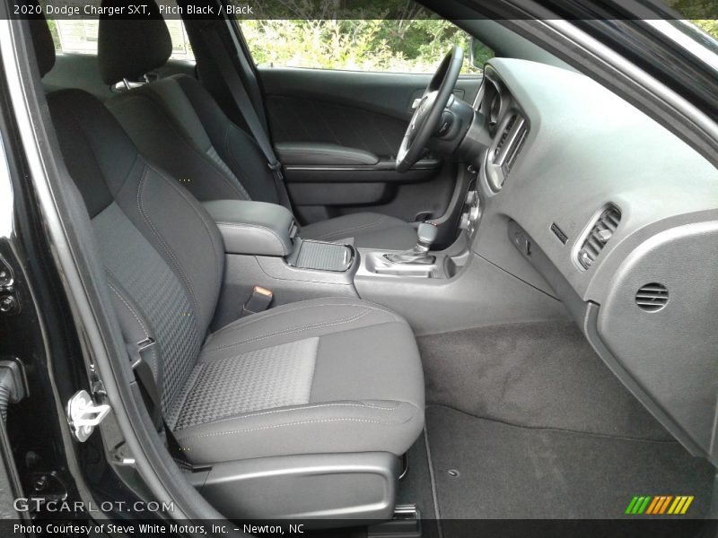 Pitch Black / Black 2020 Dodge Charger SXT