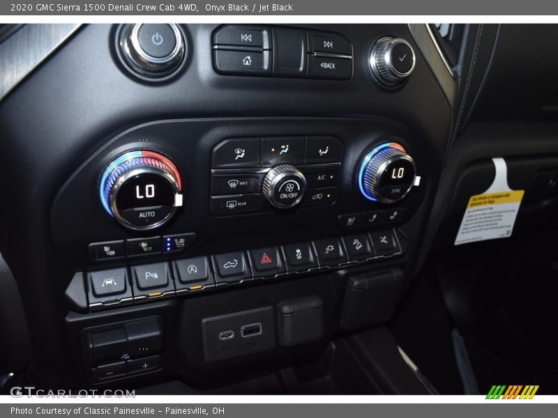 Controls of 2020 Sierra 1500 Denali Crew Cab 4WD