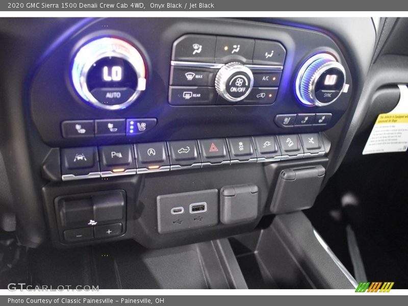 Controls of 2020 Sierra 1500 Denali Crew Cab 4WD