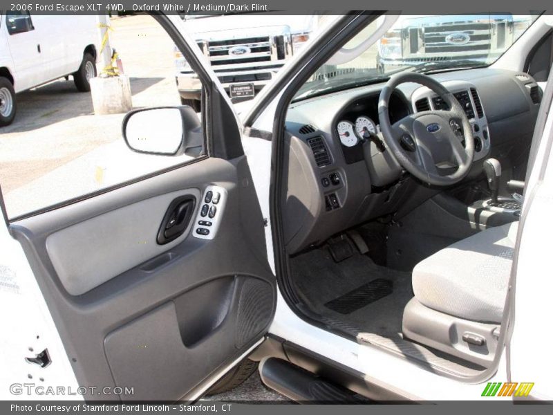 Oxford White / Medium/Dark Flint 2006 Ford Escape XLT 4WD