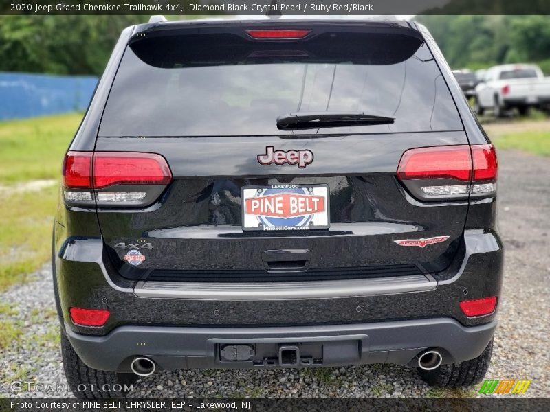 Diamond Black Crystal Pearl / Ruby Red/Black 2020 Jeep Grand Cherokee Trailhawk 4x4