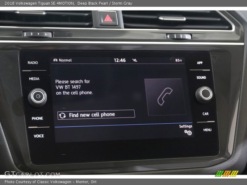 Deep Black Pearl / Storm Gray 2018 Volkswagen Tiguan SE 4MOTION