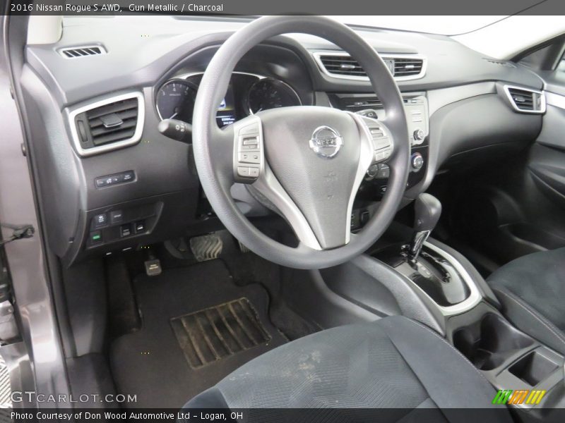 Gun Metallic / Charcoal 2016 Nissan Rogue S AWD