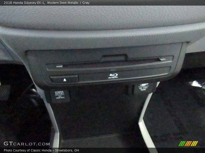 Modern Steel Metallic / Gray 2018 Honda Odyssey EX-L