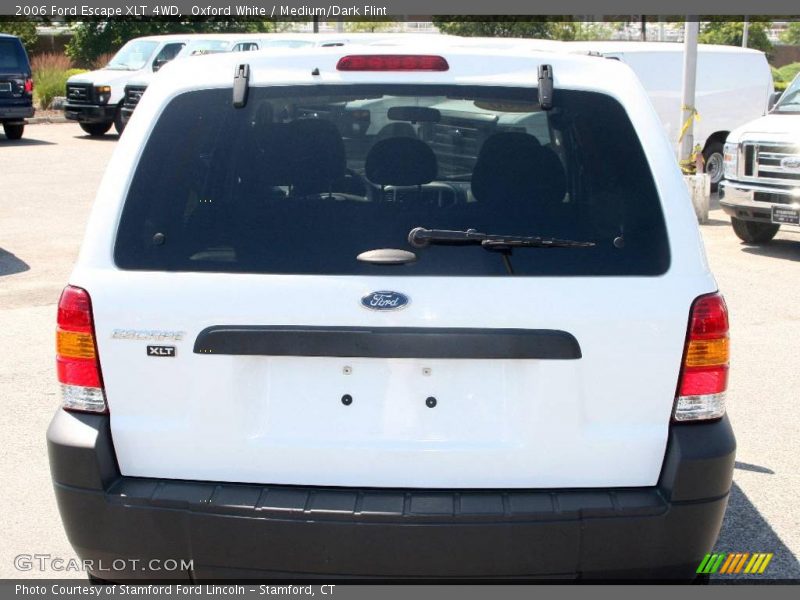 Oxford White / Medium/Dark Flint 2006 Ford Escape XLT 4WD